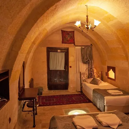 Center Cave House 格雷梅