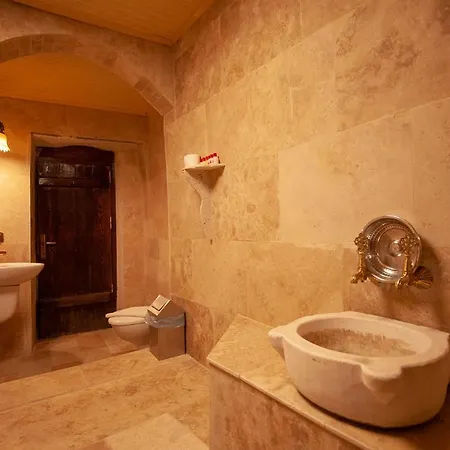 Center Cave House 4* 格雷梅