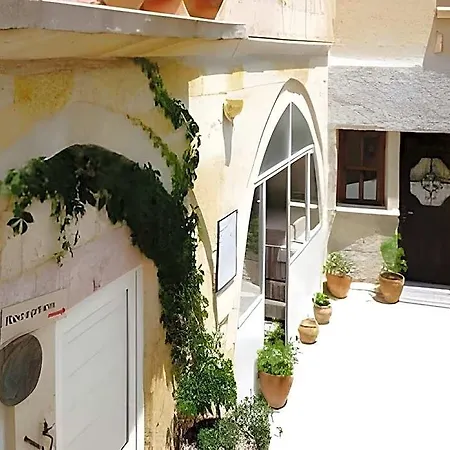 Center Cave House