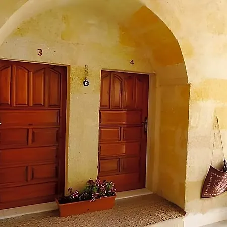 Center Cave House Hotel 4*