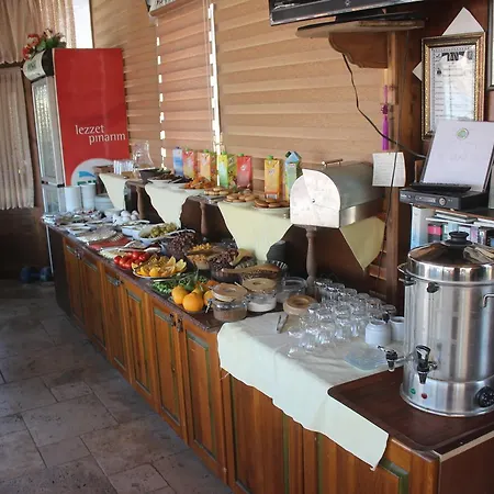 Hotel Center Cave House