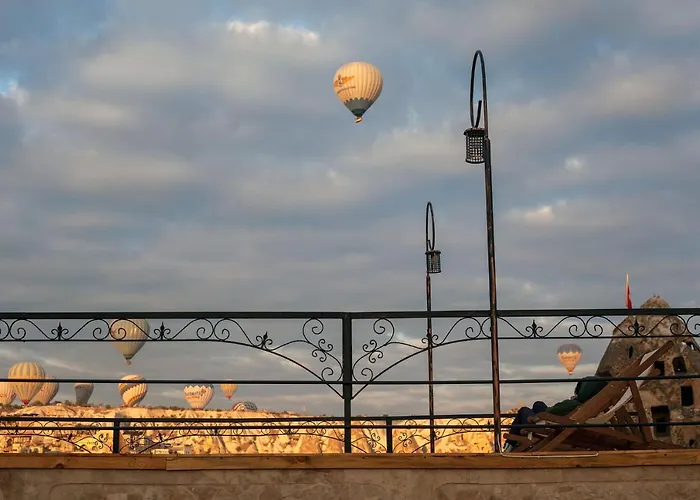 Hotel Center Cave House 4*