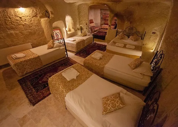 Hotel Center Cave House