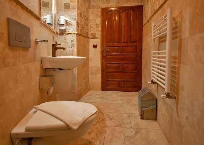 Hotel Center Cave House