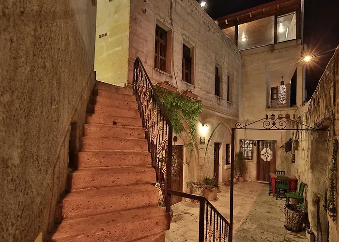 Hotell Center Cave House